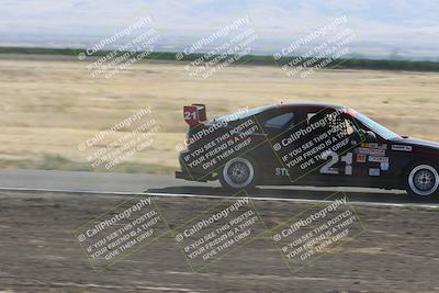 media/Jun-01-2024-CalClub SCCA (Sat) [[0aa0dc4a91]]/Group 5/Race/